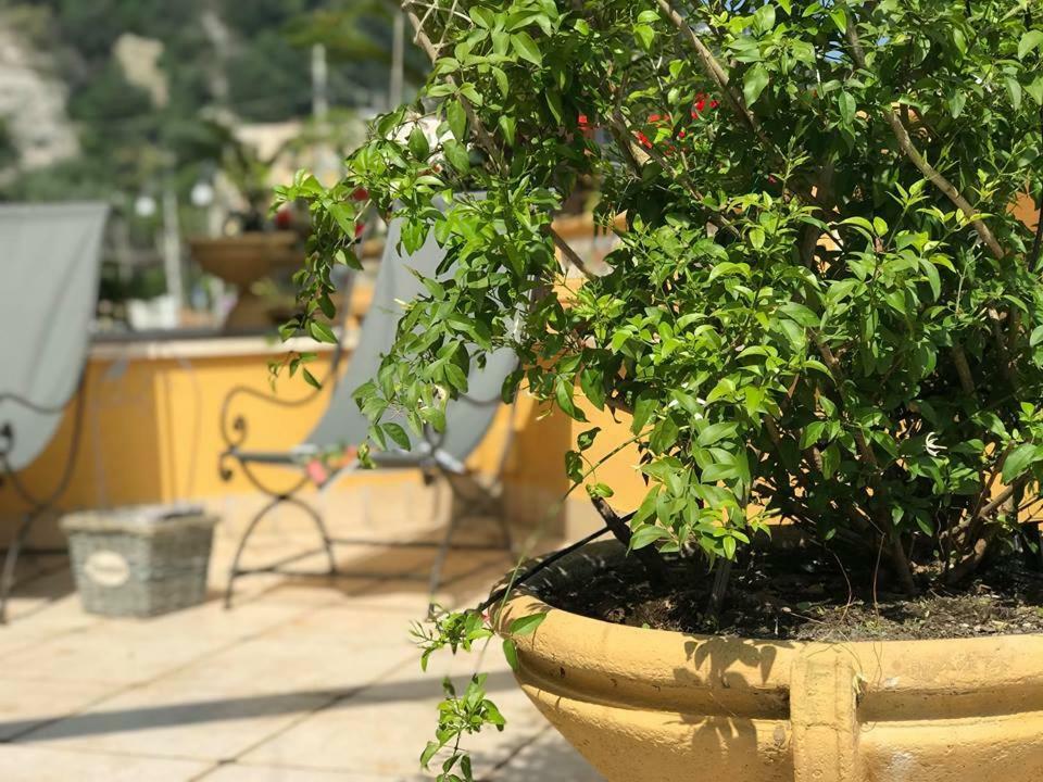 Relais Sorrento Terrace And Relax Bed and Breakfast Eksteriør billede